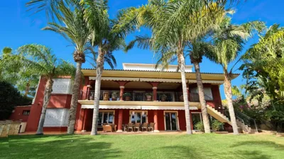 10 Bedroom 5 Star Luxury Villa & Heated Pool 6 seater jacuzzi near Alicante — foto 4