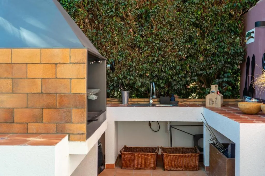 Villa met privézwembad — 10 Bedroom 5 Star Luxury Villa & Heated Pool 6 seater jacuzzi near Alicante