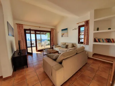 2 bedroom villa 'The Bungalow' with private heated pool. — foto 6