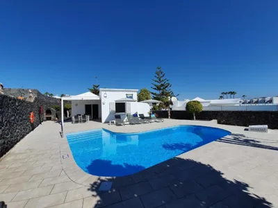 2 bedroom Villas Cassandra and Katrina with private heated pools. — photo 12