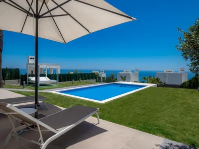 2254-Luxury villa with private pool and seaview — foto 4