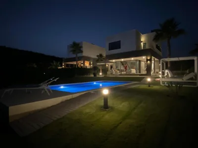2254-Luxury villa with private pool and seaview — foto 11