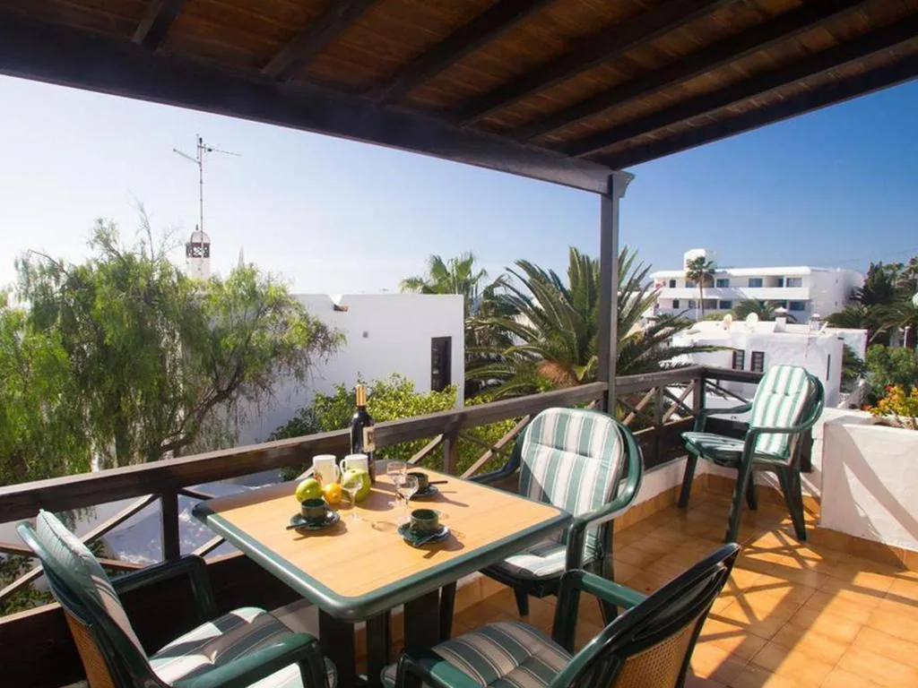 Villa de 2 dormitorios — 2BR Beach House - Solarium & Shower Terrace - 12