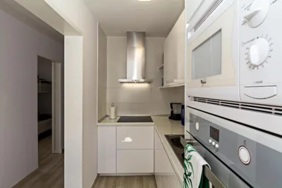 2BR Terrace Home - 10 min walk to the Beach — foto 10