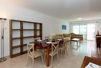 3BR Home - Private Heated Pool - Parking — 写真 5