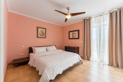 4 Bedroom Villa with Jacuzzi, heated Swimmingpool, front Ocean and view ! — photo 8