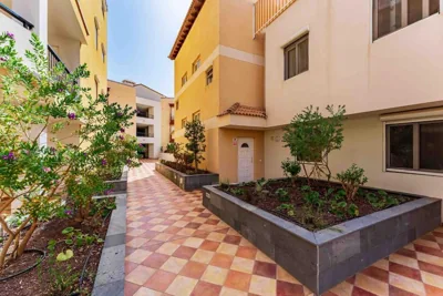 4 Bedroom Villa with Jacuzzi, heated Swimmingpool, front Ocean and view ! — photo 9