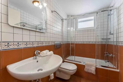 4 Bedroom Villa with Jacuzzi, heated Swimmingpool, front Ocean and view ! — photo 10