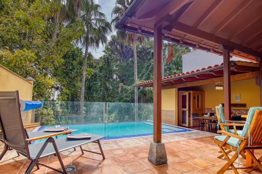 4BR Wellness Villa- Pool, Sauna, Gym