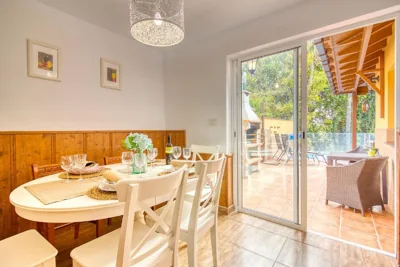 4BR Wellness Villa- Pool, Sauna, Gym — foto 11