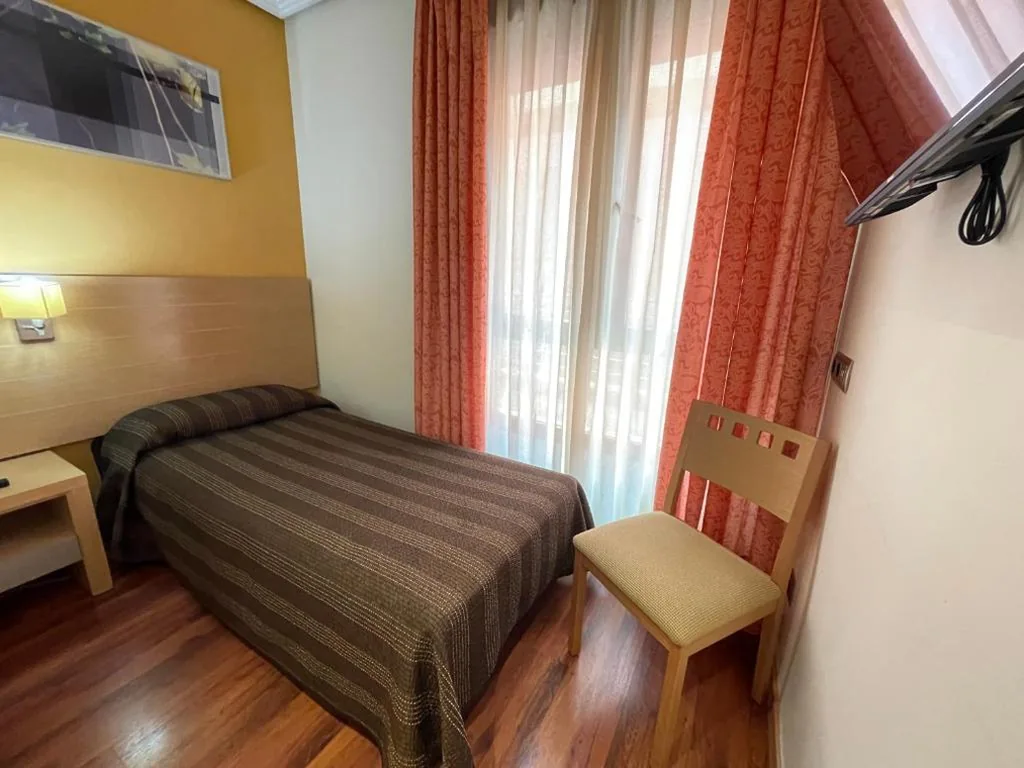 Habitación Individual — 4C Bravo Murillo