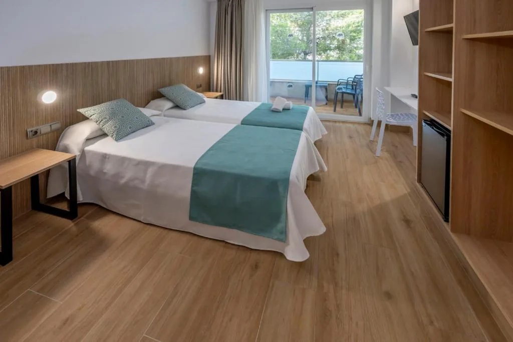 Camera doppia standard (2 adulti) — 4R Salou Park Resort II