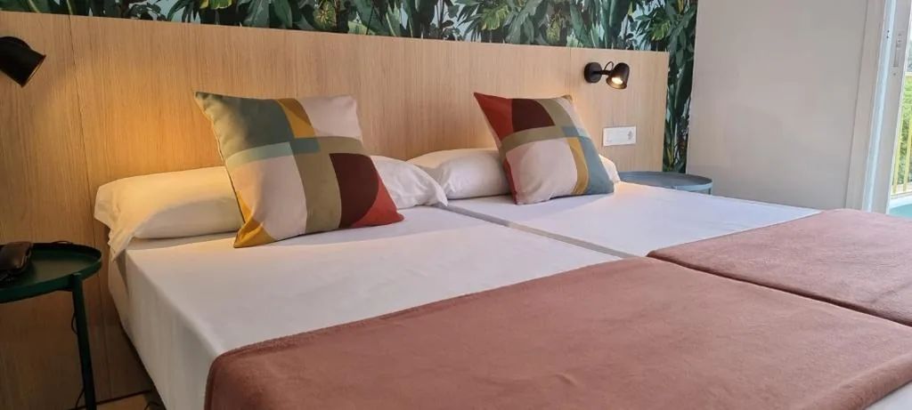 Chambre Simple — 4U Miranda - Adults Only