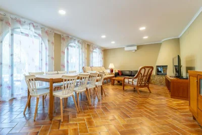 5 Bedroom Villa, Private Heated Pool, 100m to Sandy Beach, Miami Playa, Costa Dorada — Foto 4