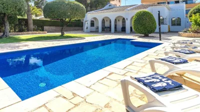 5 Bedroom Villa, Private Heated Pool, 100m to Sandy Beach, Miami Playa, Costa Dorada — Foto 8