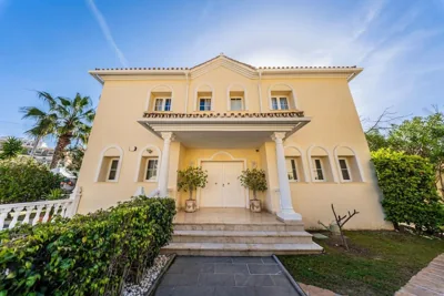 6 bedroom villa near Calahonda — 写真 2