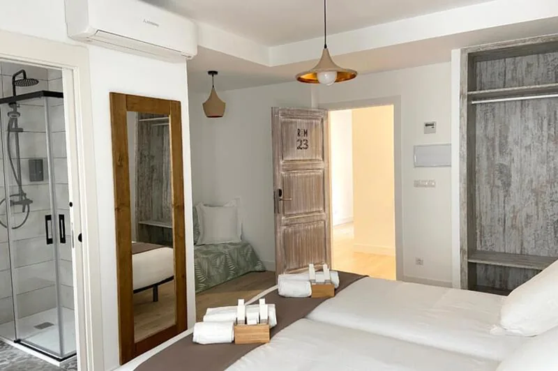 Quadruple Room — 7 Kale Bed and Breakfast