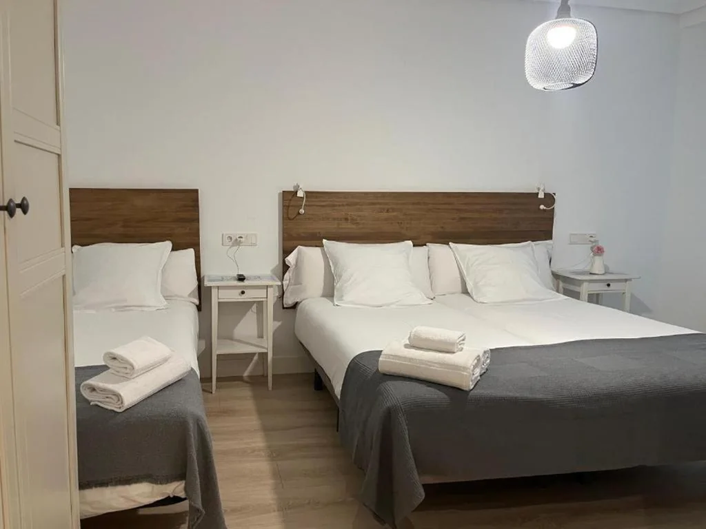 Triple Room — 7 Kale Bed and Breakfast