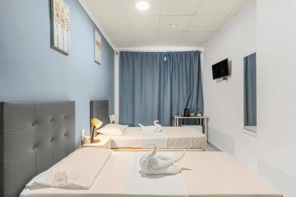 Doppelzimmer für Gäste mit eingeschränkter Mobilität — 7A Hostal