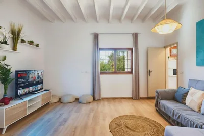 8 Guests Large Villa near Bossa Beaches & Airport — Foto 6