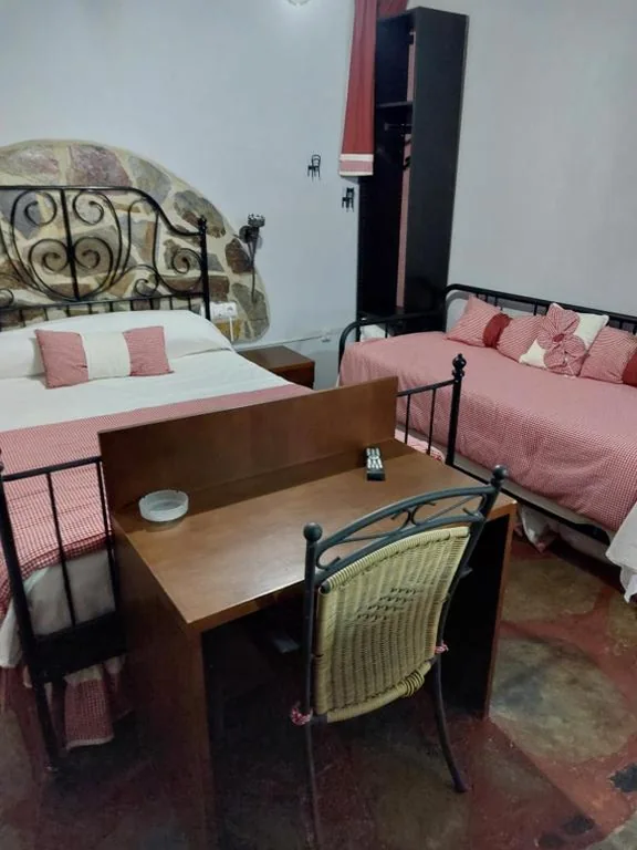 Estudio Triple Estándar — A Casa da Fonte