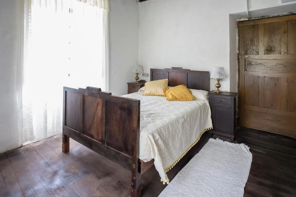Tweepersoonskamer met 2 bedden — A Fonte das Bodas