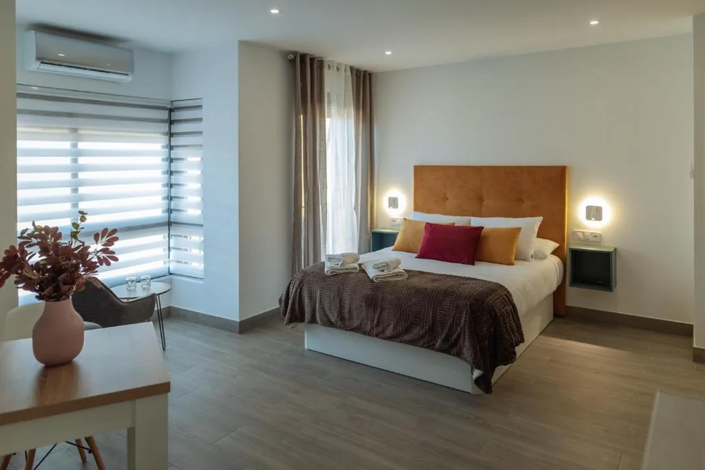 Deluxe-Doppelzimmer mit Balkon — A&M CAVA