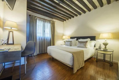 Abad Toledo — Foto 10