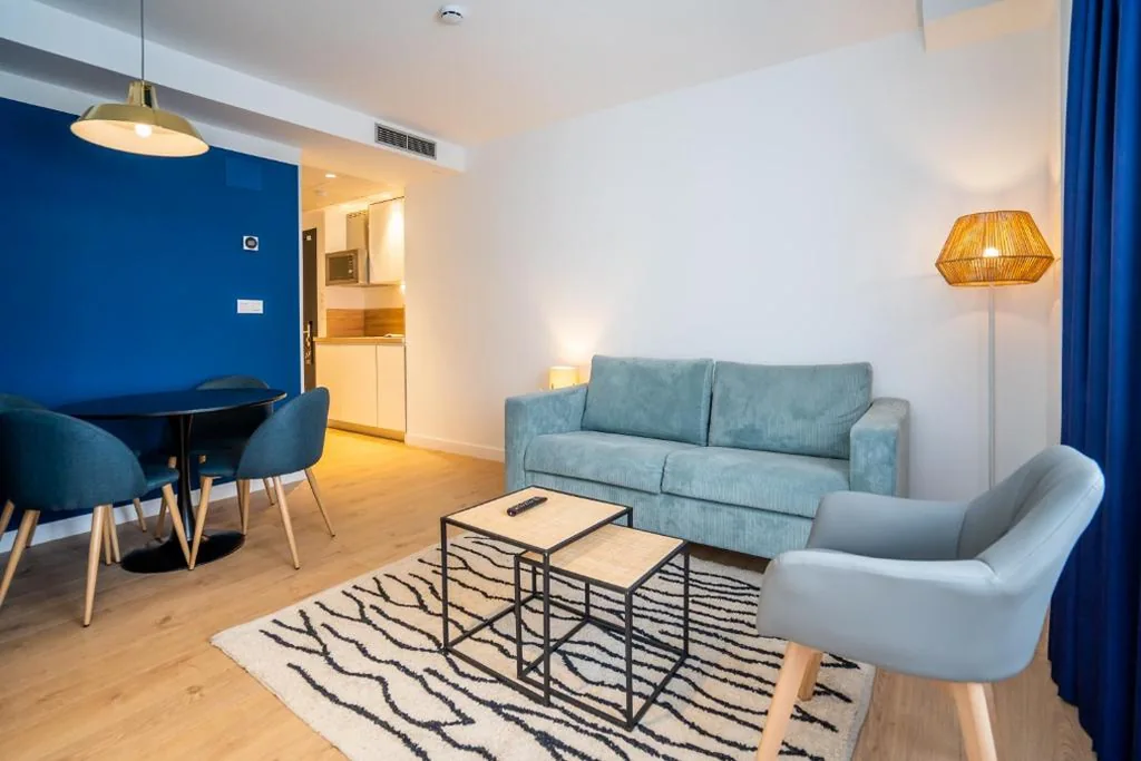 Apartamento Superior — abba Apartments Playa de Gros San Sebastián