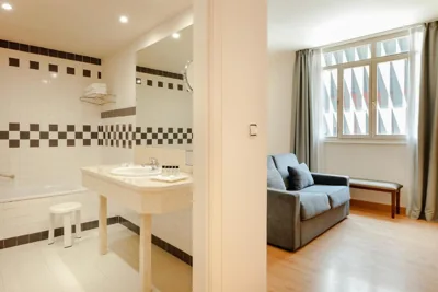 Abba Euskalduna Hotel — 写真 3