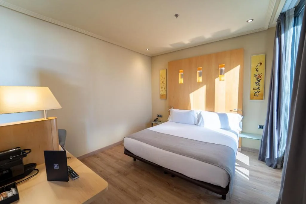 Junior Suite — Abba Madrid