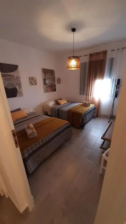 Casa de 2 dormitorios — AbumaHouse