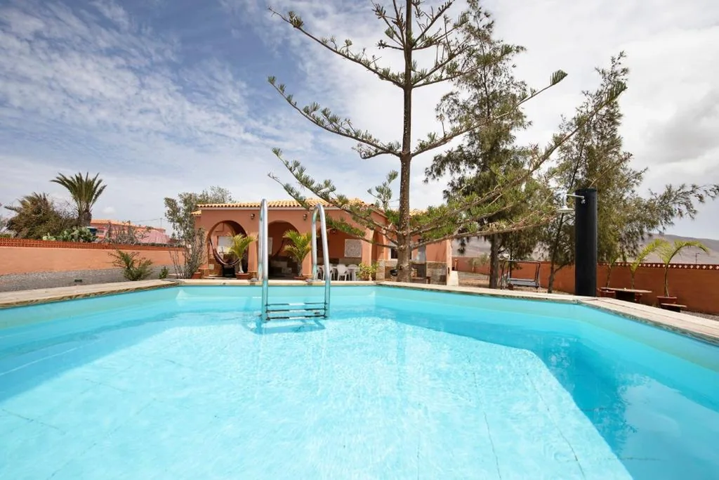 Villa — Abundia House