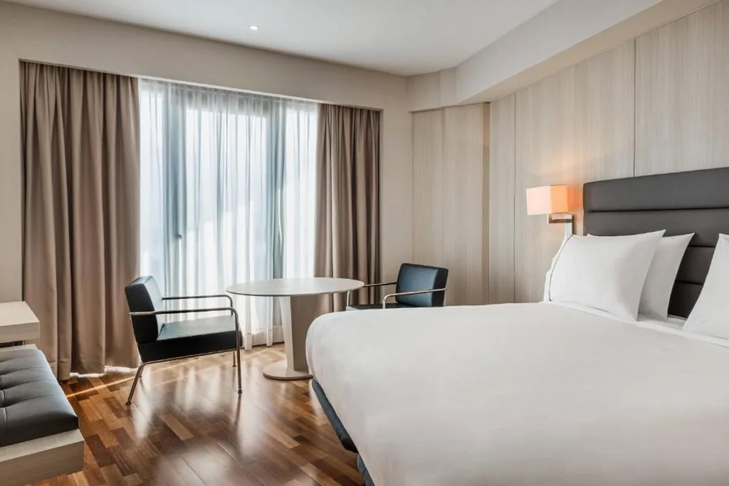 Quarto Standard - cama extragrande — AC Hotel Gran Canaria by Marriott