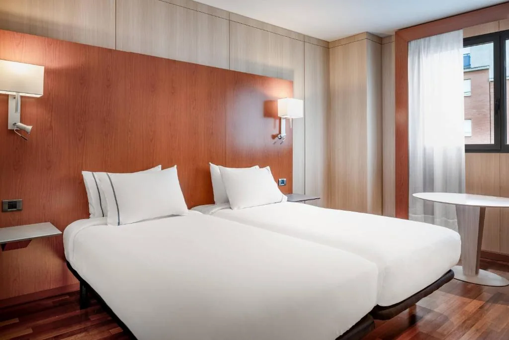 Standard Double Room with City View - 2 Beds — AC Hotel Huelva by Marriott