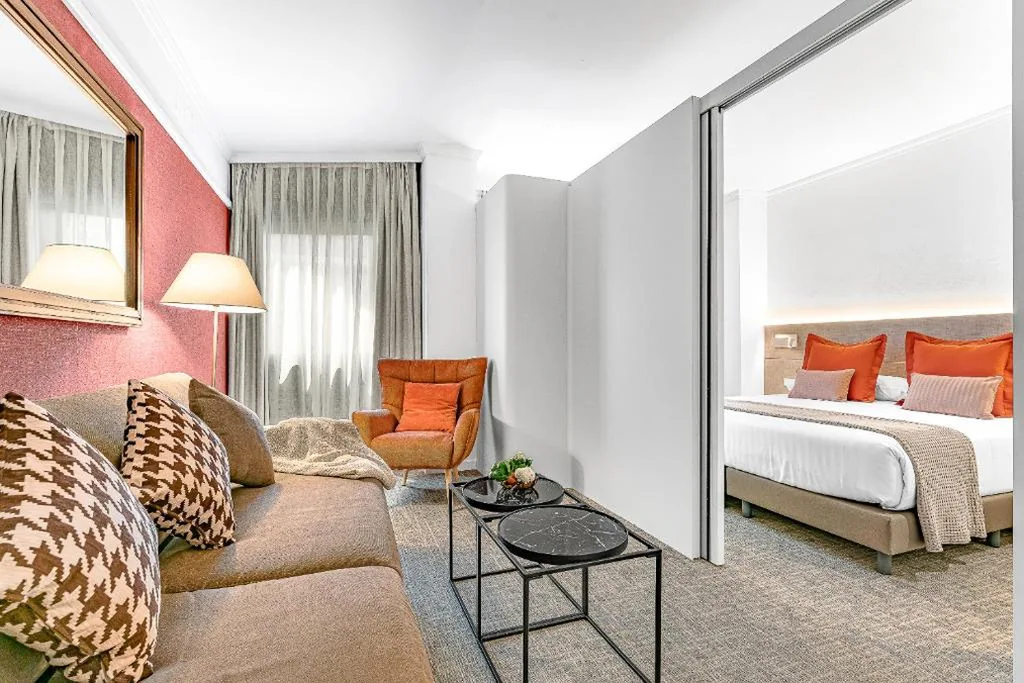 Acacia Suite