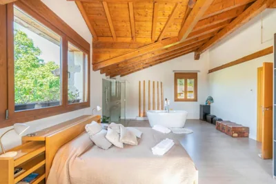 Acogedora casa rural con jardín próxima a Pamplona — foto 7