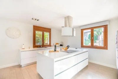 Acogedora casa rural con jardín próxima a Pamplona — foto 12