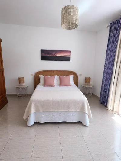 Acogedoras Habitaciones Privadas zona Costera Wifi — Foto 10
