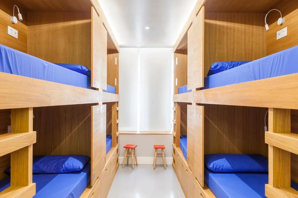 1 Cama em Dormitório Partilhado — Acolá Hostel
