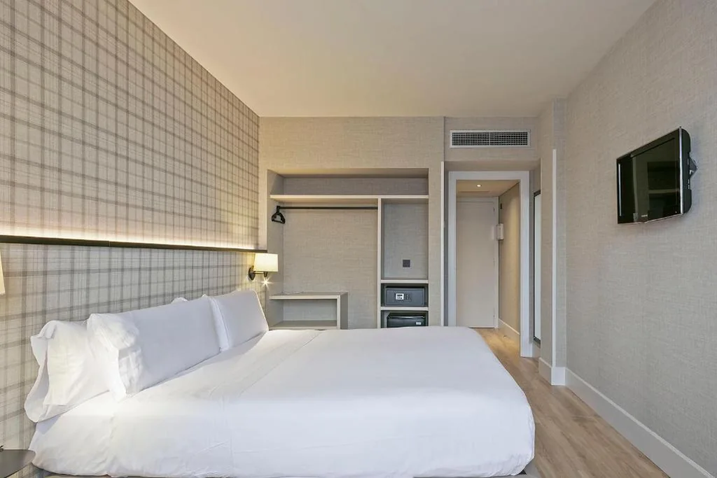 Double Room — Acta CITY47