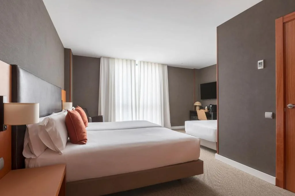Junior Suite — Acta Sant Just
