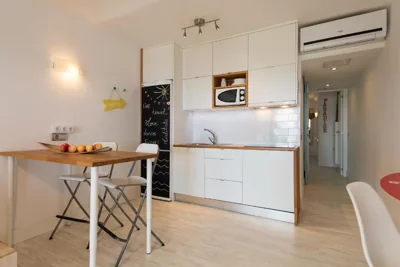 Adam's Place — Foto 10