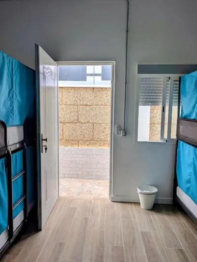 Adeje Nest Hostel — Foto 3