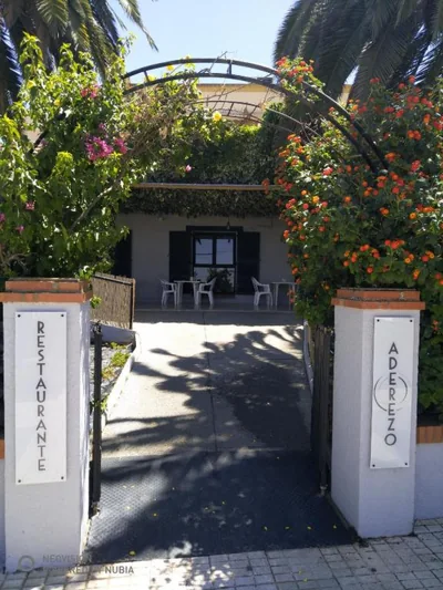 ADEREZO Hostal Restaurante — photo 9