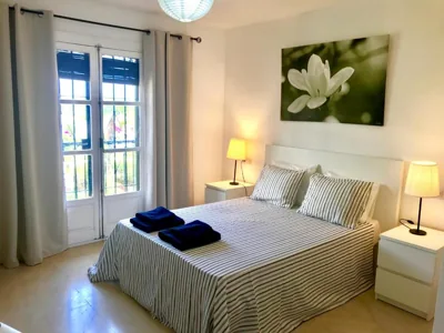 Adosado en residencial — foto 2