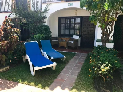 Adosado en residencial — foto 9