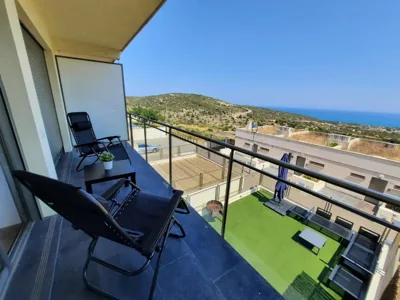 Adosado familiar 160 m, 2 piscinas, vistas al mar y montaña, 7 personas, wifi, mascotas, cuna — foto 10