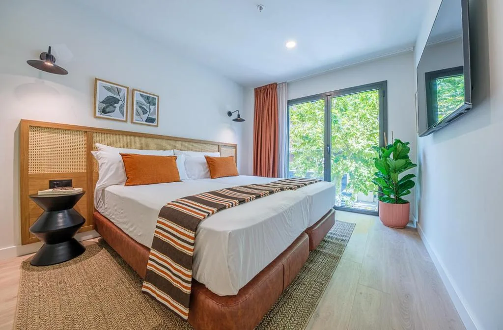 Aduana Suites