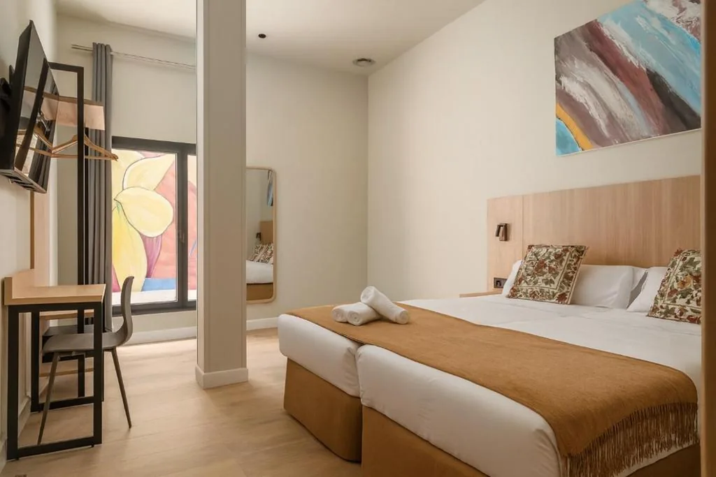Aerohotel Barcelona Airport 24h
